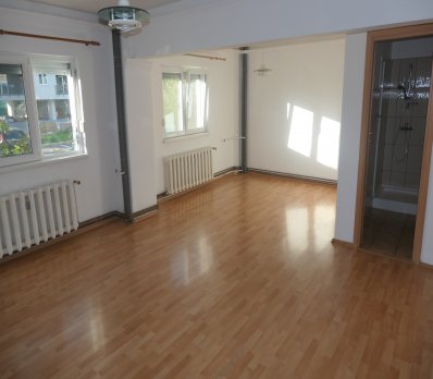 Apartament 4 camere