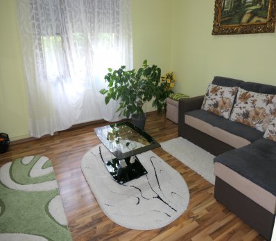 Apartament 3 camere decomandat