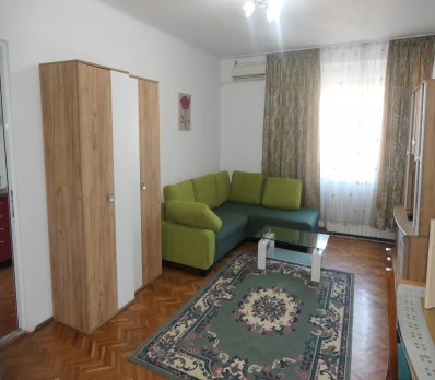 Apartament 2 camere la casă