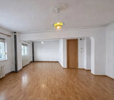 Apartament 4 camere